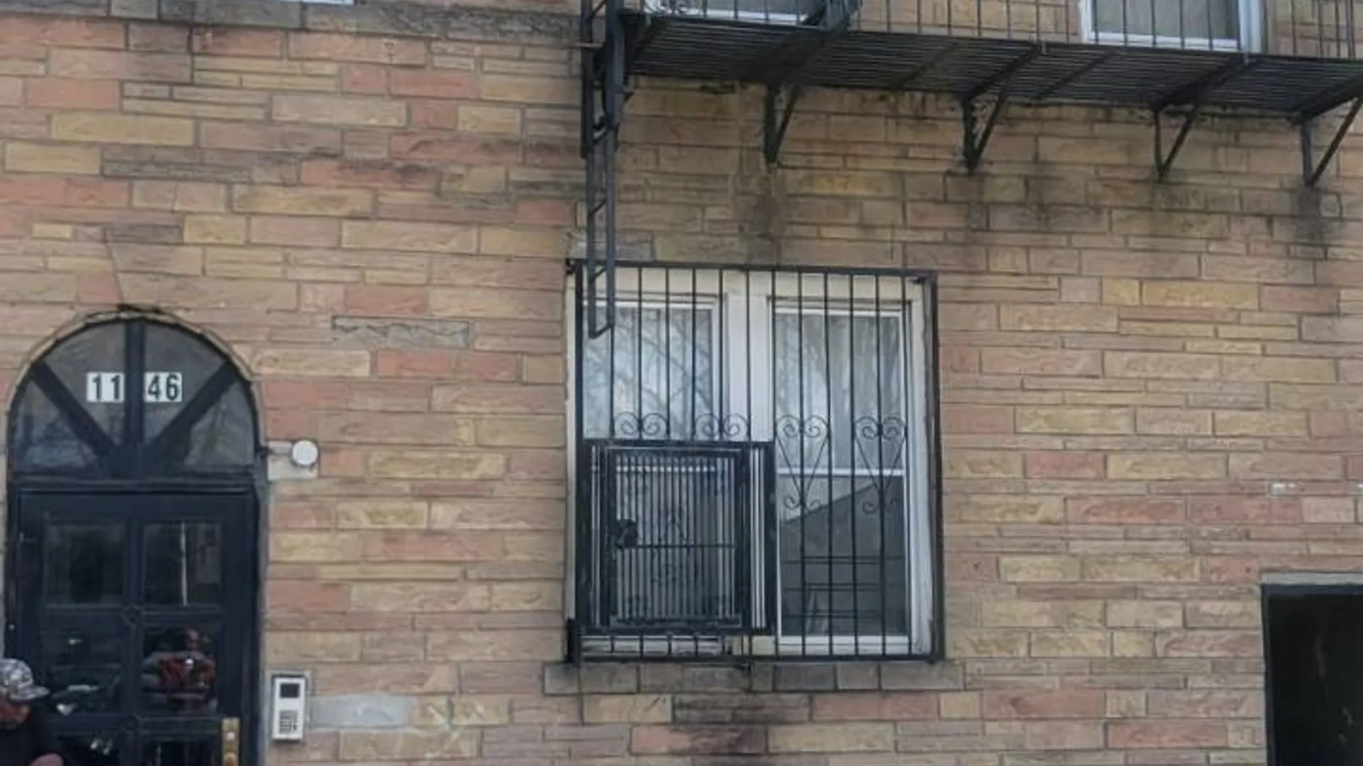 Property at 1146 Metcalf Ave, Bronx, NY 10472 2