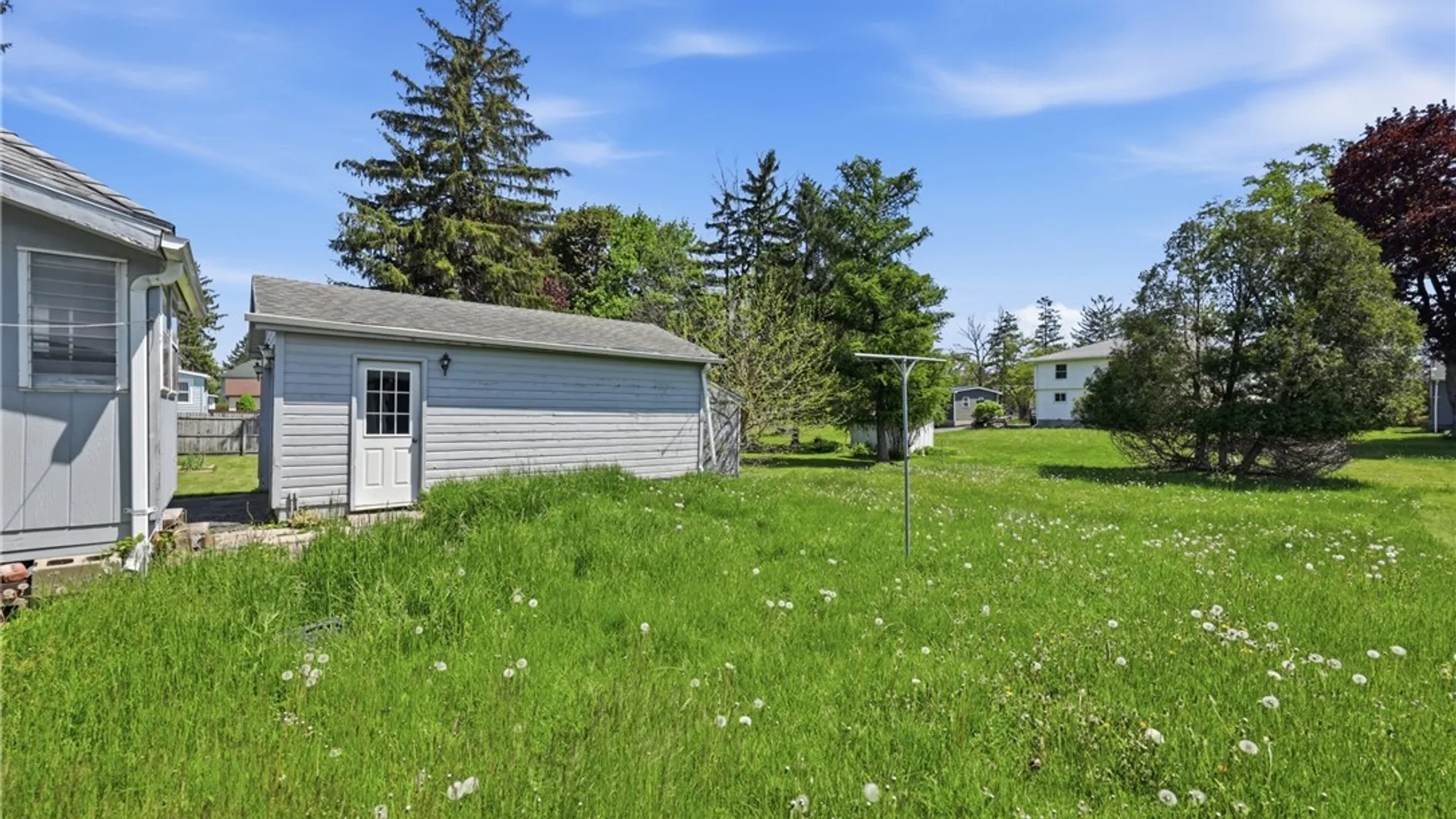 Property at 15 Elmwood Avenue, Batavia City, NY 14020 23