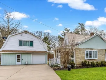 Property at 6105 Newton Road, Orchard Park, NY 14127