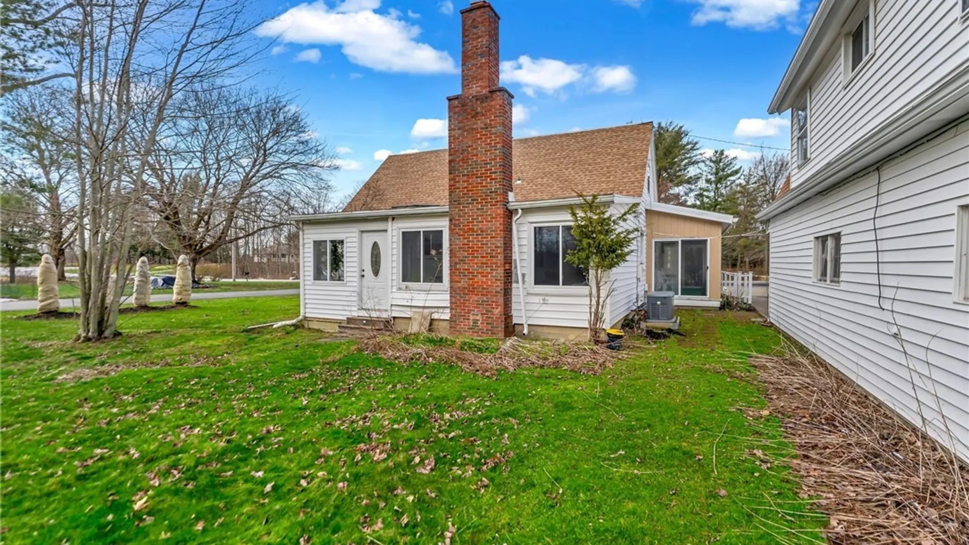 Property at 6105 Newton Road, Orchard Park, NY 14127 44