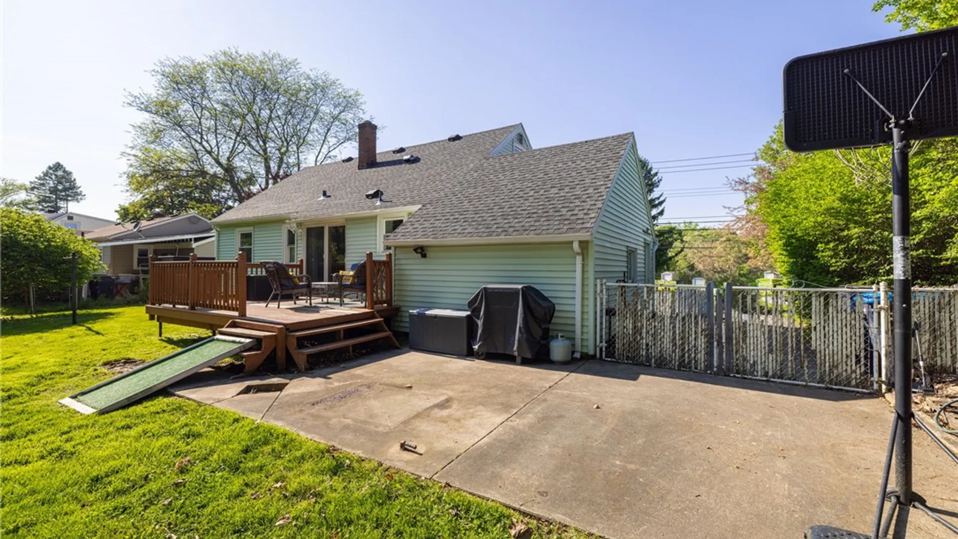 Property at 1487 Spencerport Road, Gates, NY 14606 7