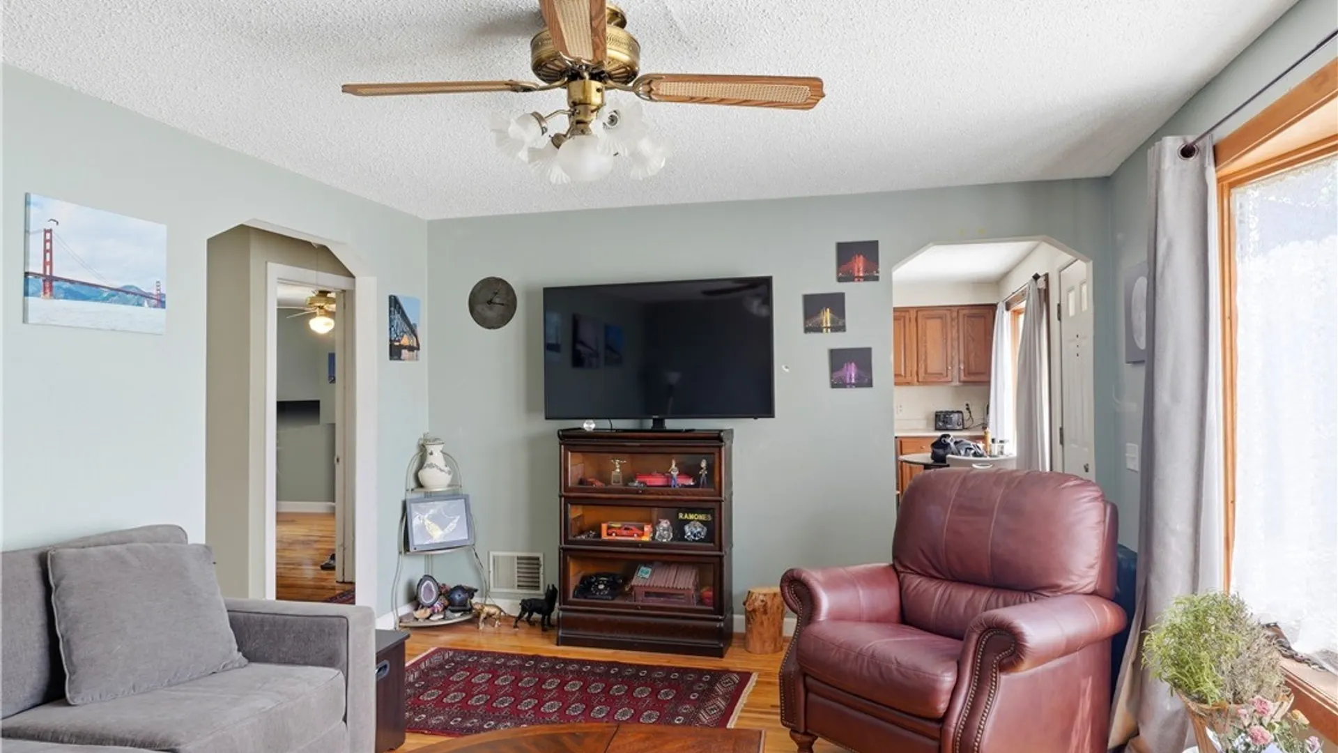 Property at 103 Waverly Avenue, Tonawanda, NY 14217 6