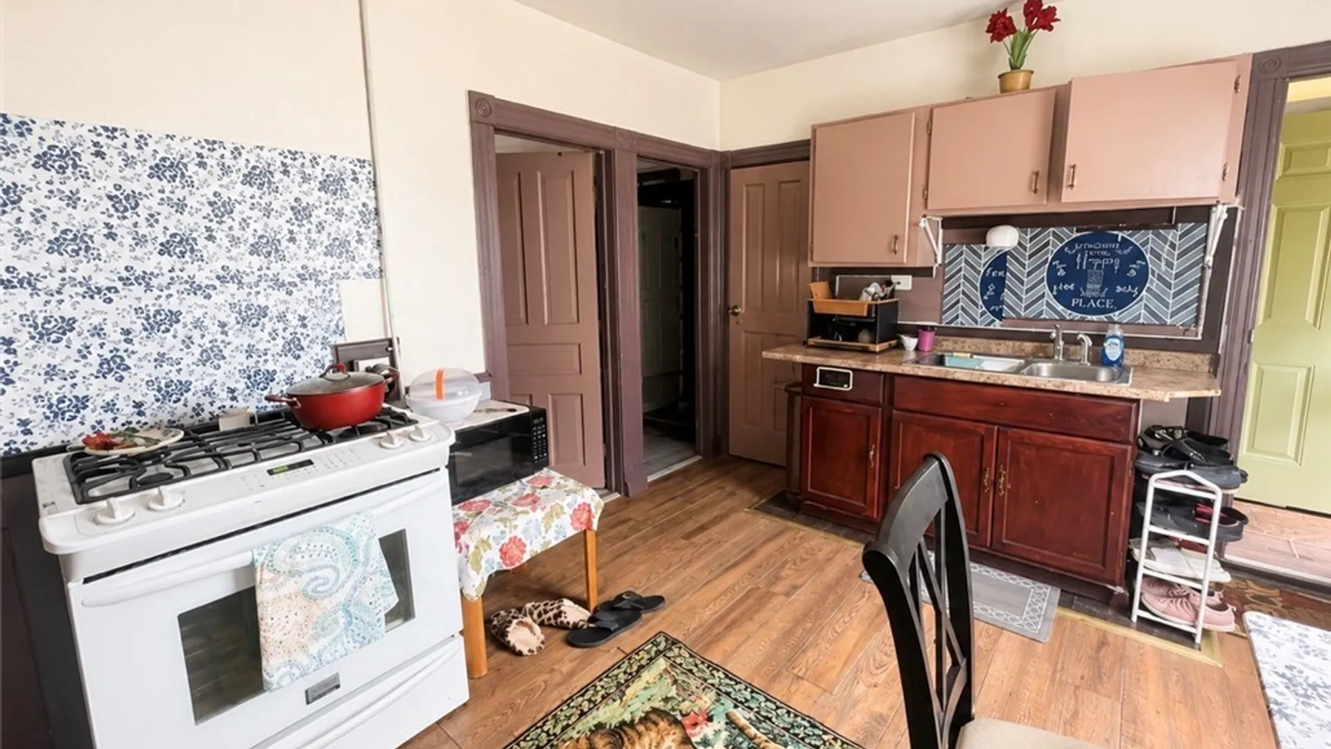 Property at 163 16th Street, Buffalo, NY 14213 9