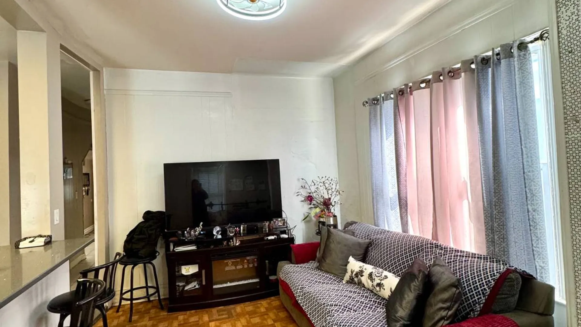 Property at 1811 Parkview Avenue, Bronx, NY 10461 2