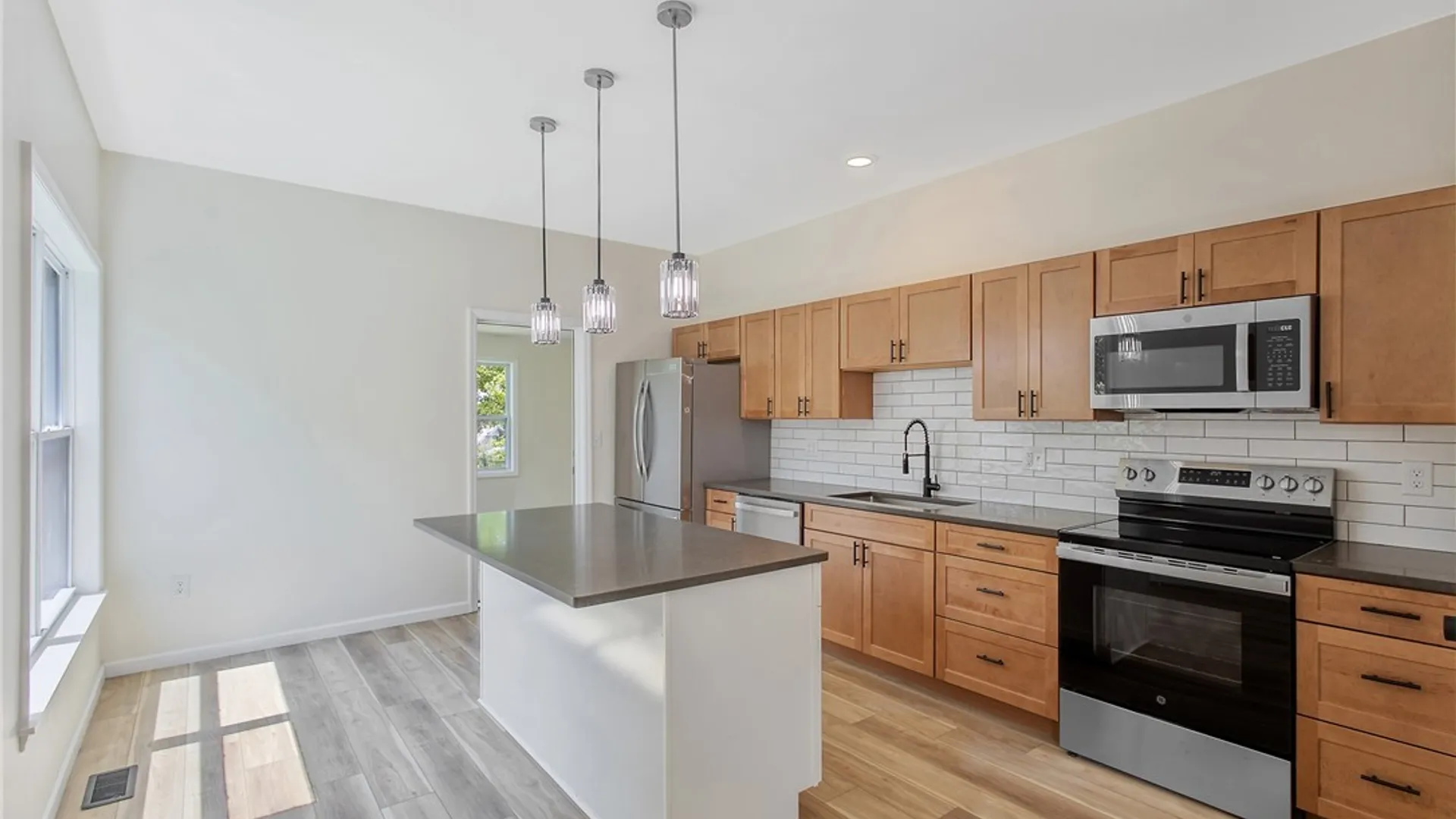 Property at 122 Alice Avenue, Geddes, NY 13209 13