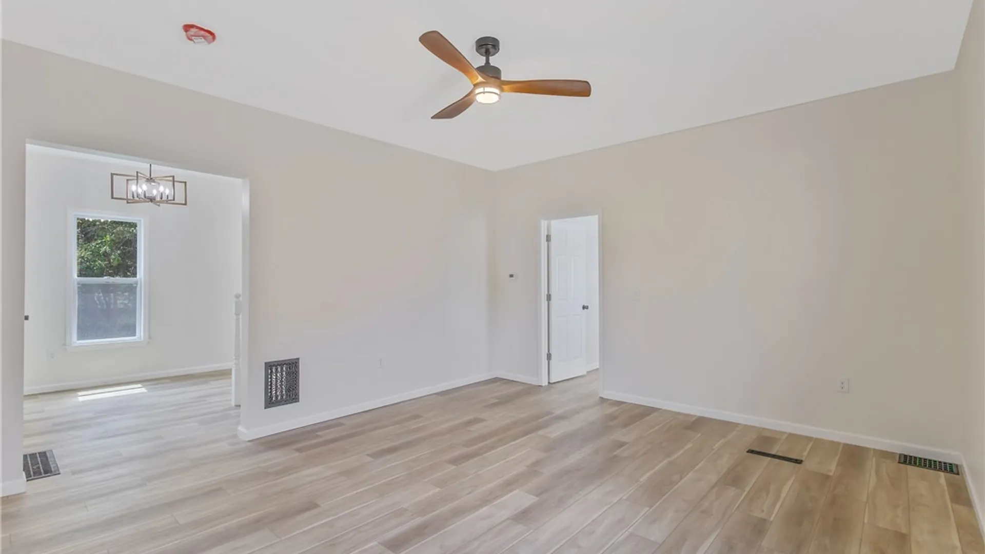 Property at 122 Alice Avenue, Geddes, NY 13209 20