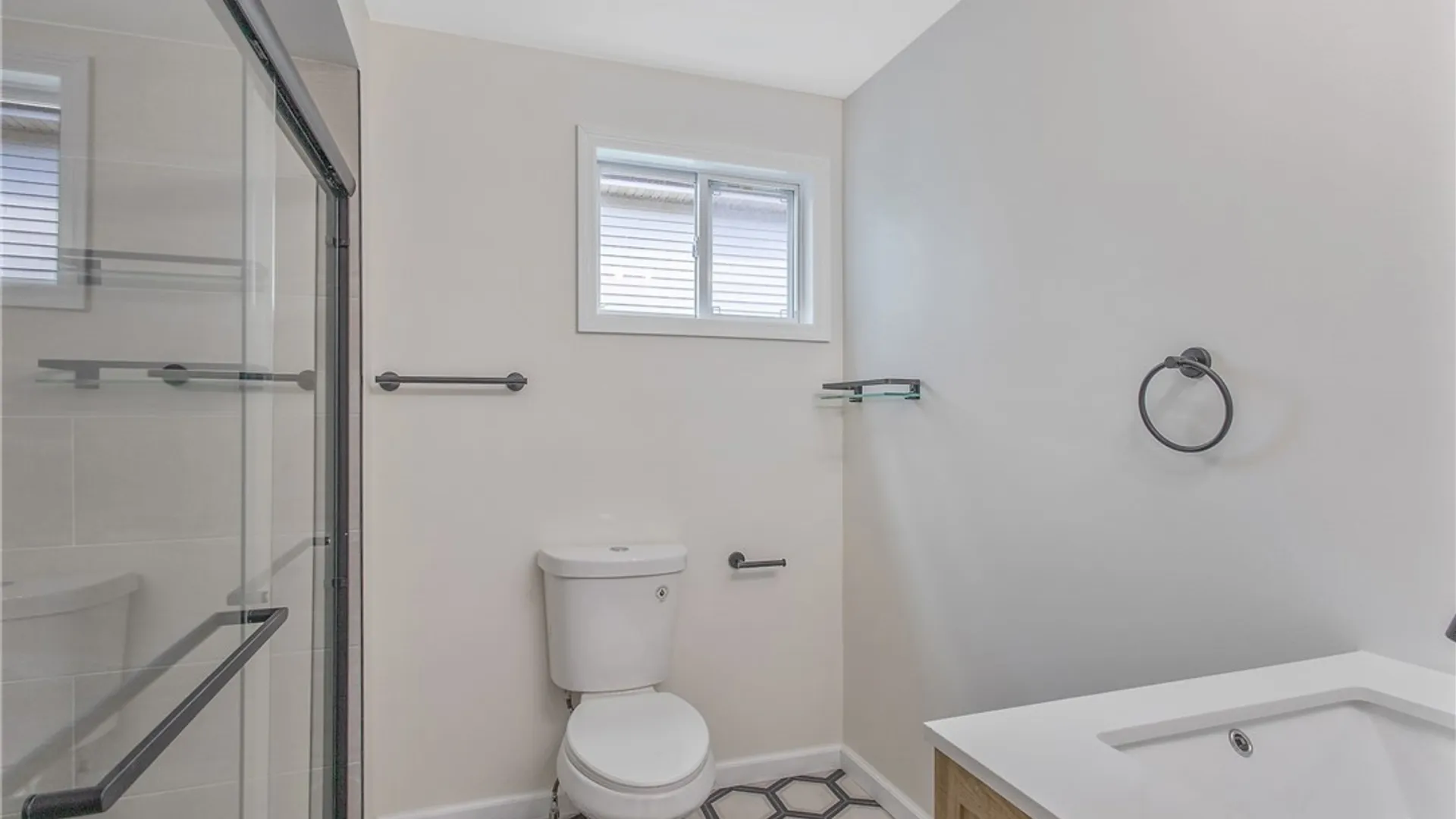 Property at 122 Alice Avenue, Geddes, NY 13209 26