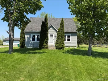 Property at 7453 Lincoln Avenue Extension, Lockport Town, NY 14094