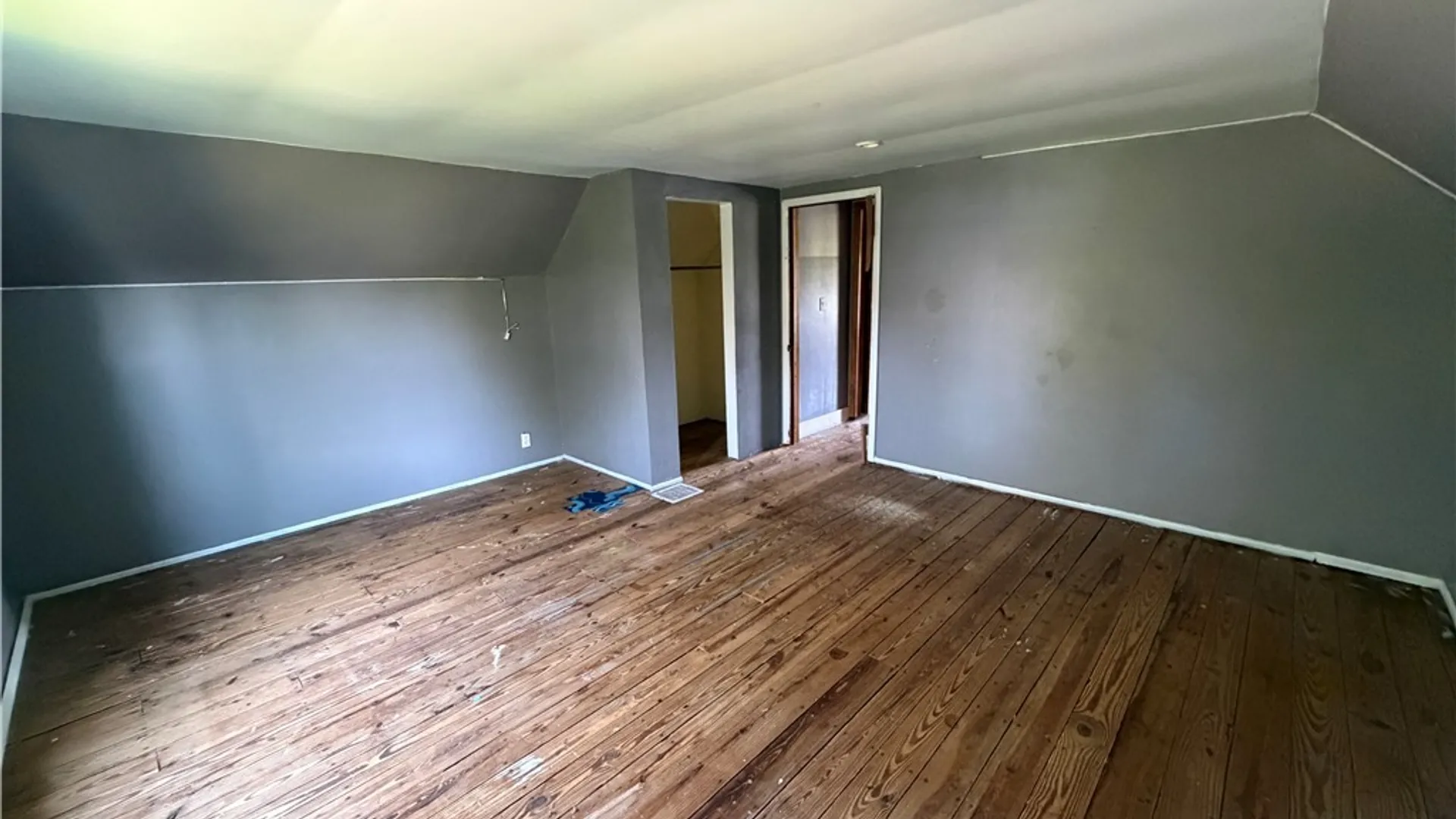 Property at 7453 Lincoln Avenue Extension, Lockport Town, NY 14094 25