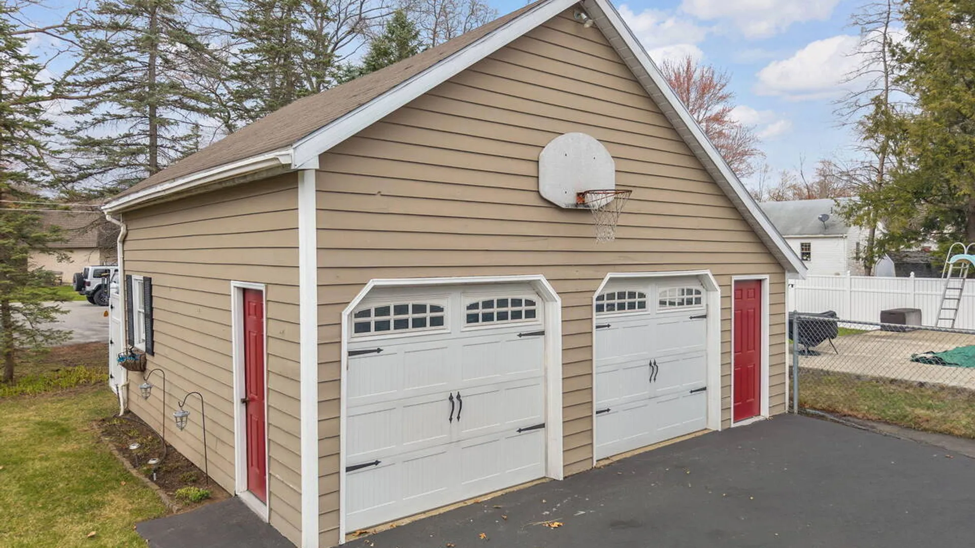 Property at 3009 Sunset Lane, Guilderland, NY 12303 55