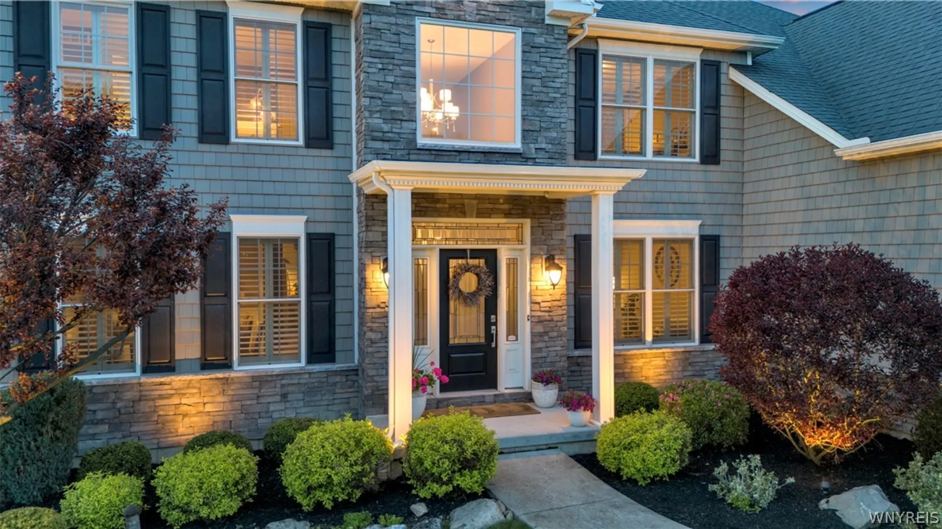 Property at 6 Hidden Oak Court, Orchard Park, NY 14127 4