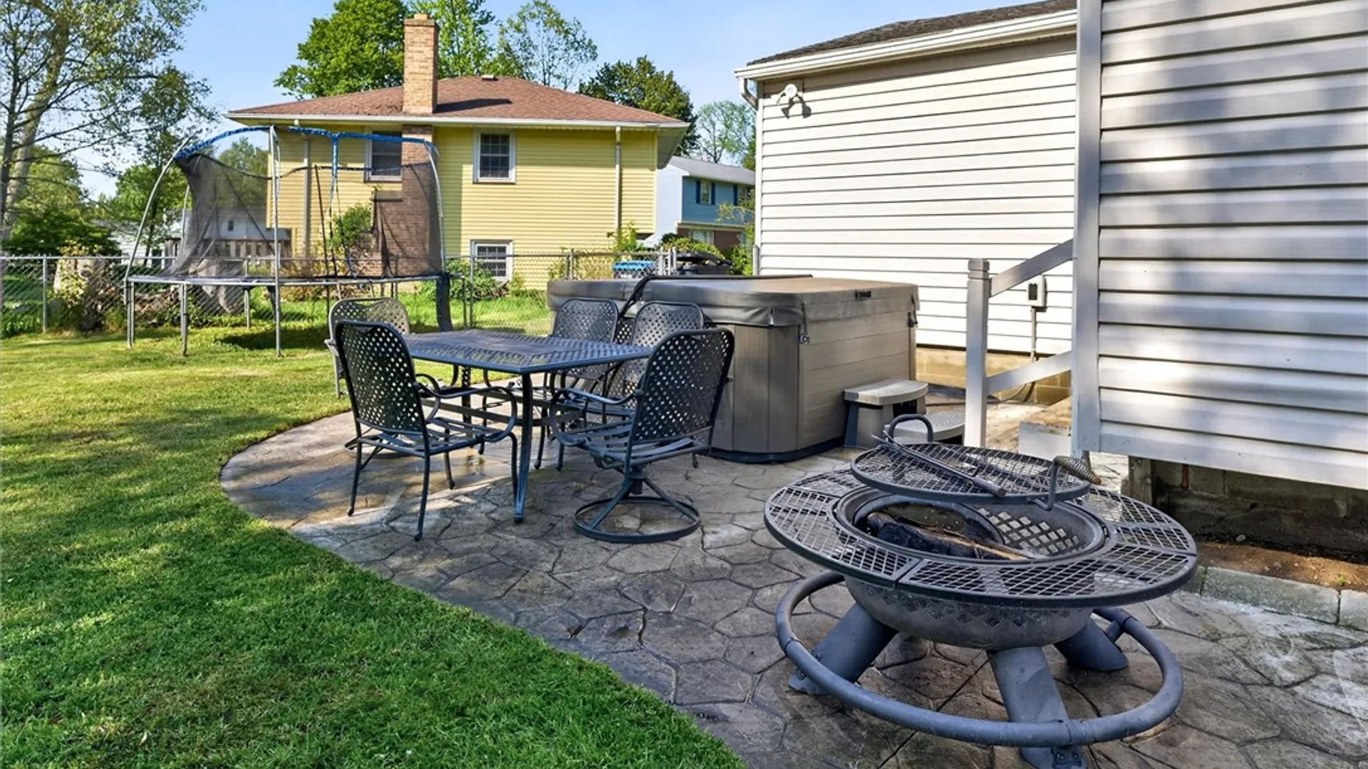 Property at 19 Kingsberry Drive, Greece, NY 14626 40