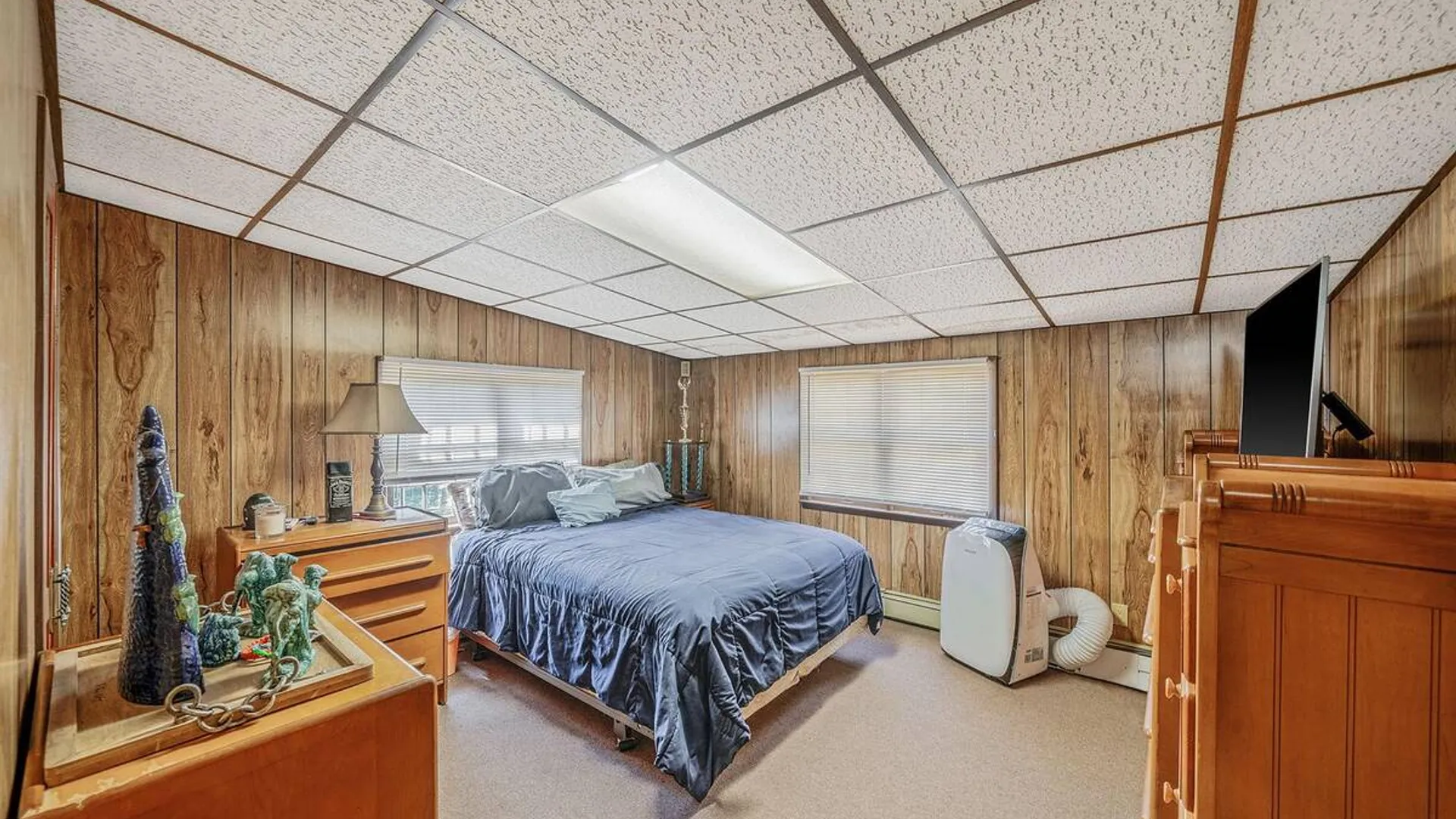 Property at 2 Roberts Avenue, Mastic Beach, NY 11951 16
