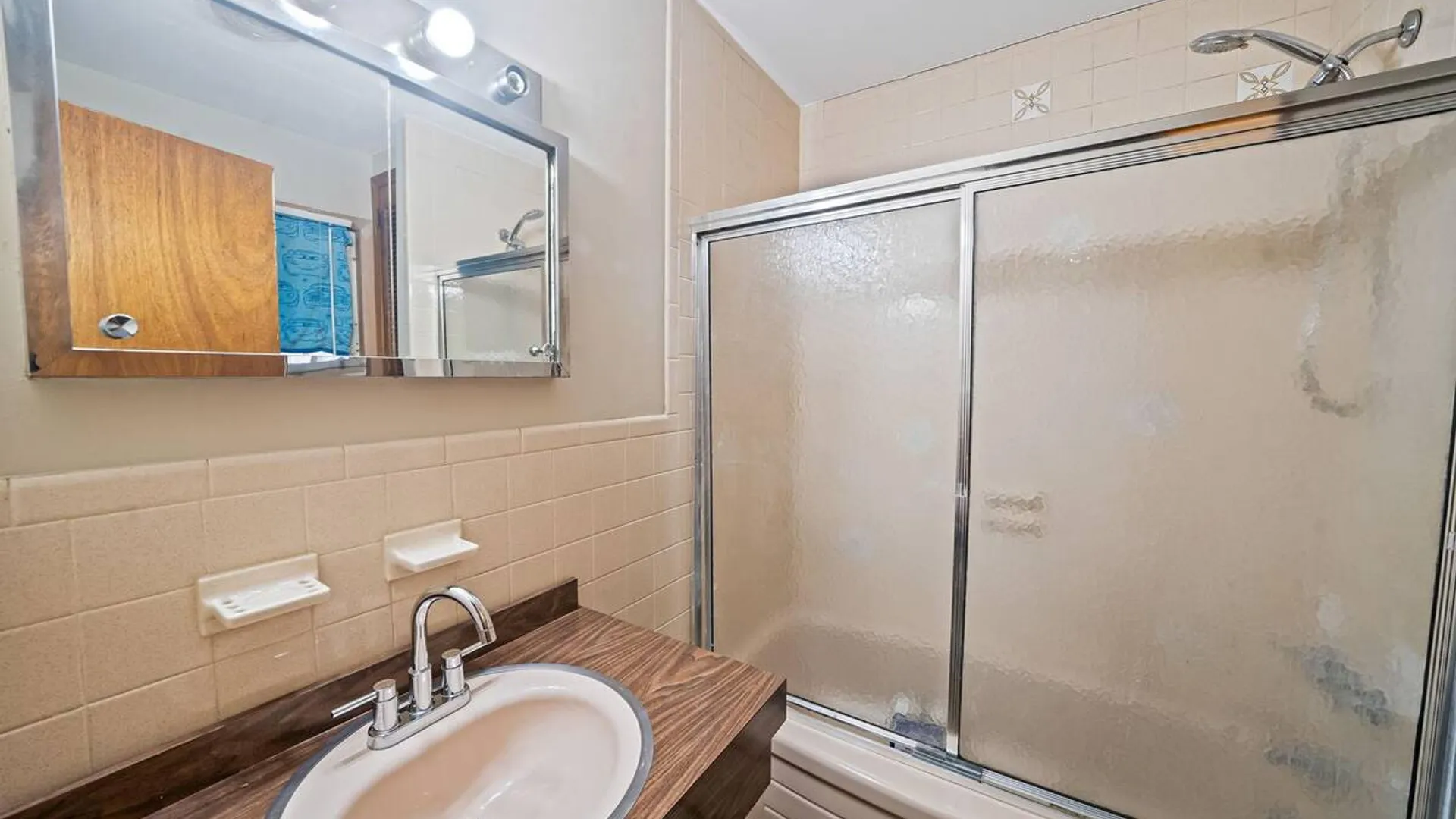 Property at 2 Roberts Avenue, Mastic Beach, NY 11951 19