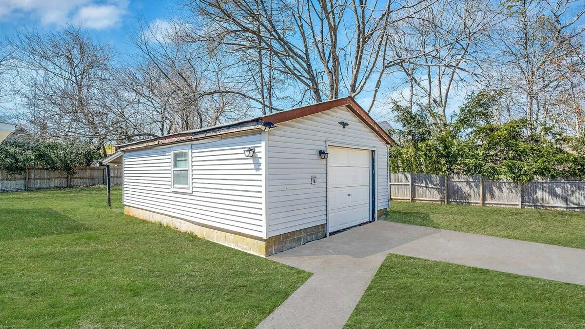 Property at 2 Roberts Avenue, Mastic Beach, NY 11951 3