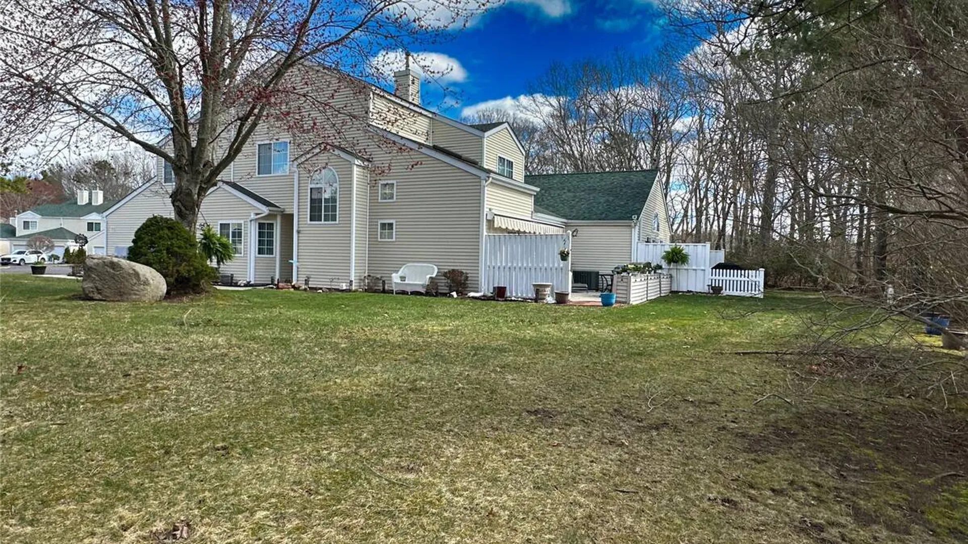 Property at 142 Farm House Court, Manorville, NY 11949 7