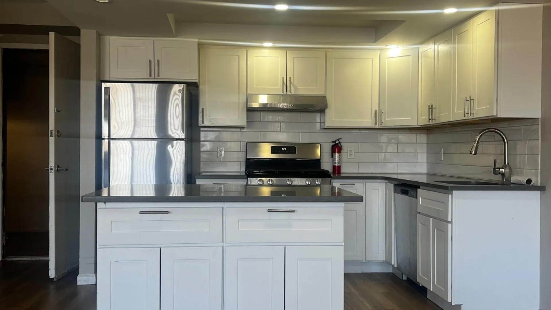 Property at 171 WELLINGTON, STATEN ISLAND, NY 10314 6