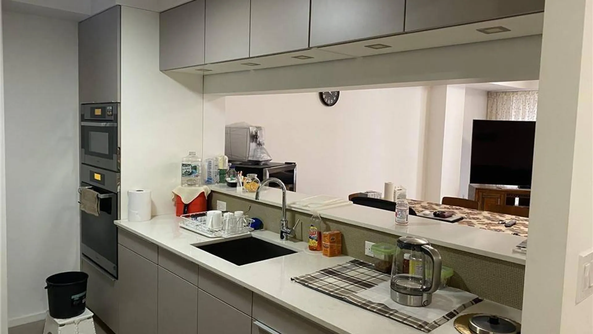 Property at 234 E 70th St, New York, NY 10021 10