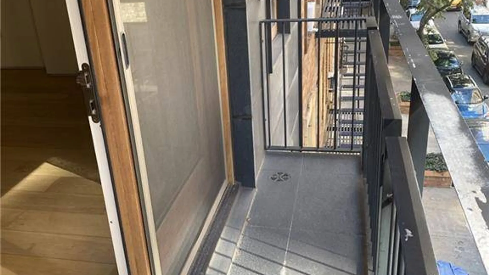 Property at 234 E 70th St, New York, NY 10021 7