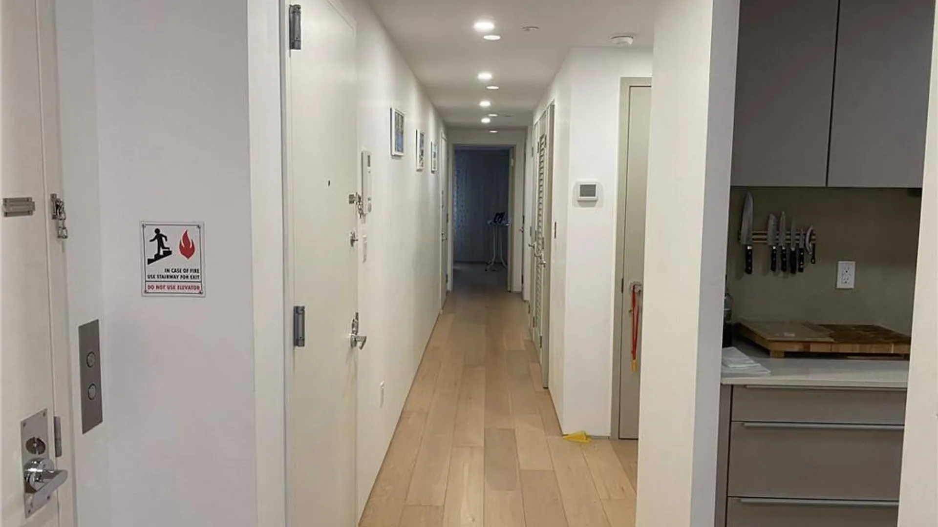 Property at 234 E 70th St, New York, NY 10021 8