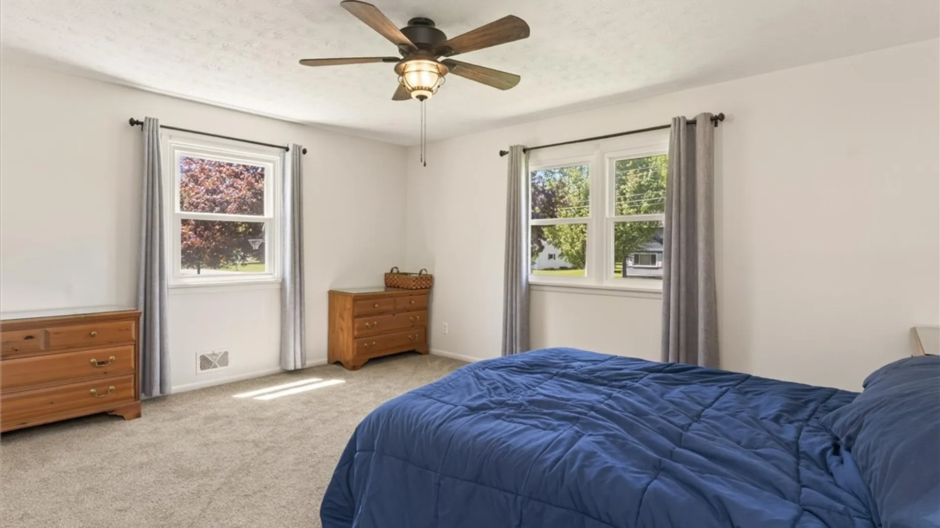 Property at 11 Drumlin Drive, Macedon, NY 14502 26