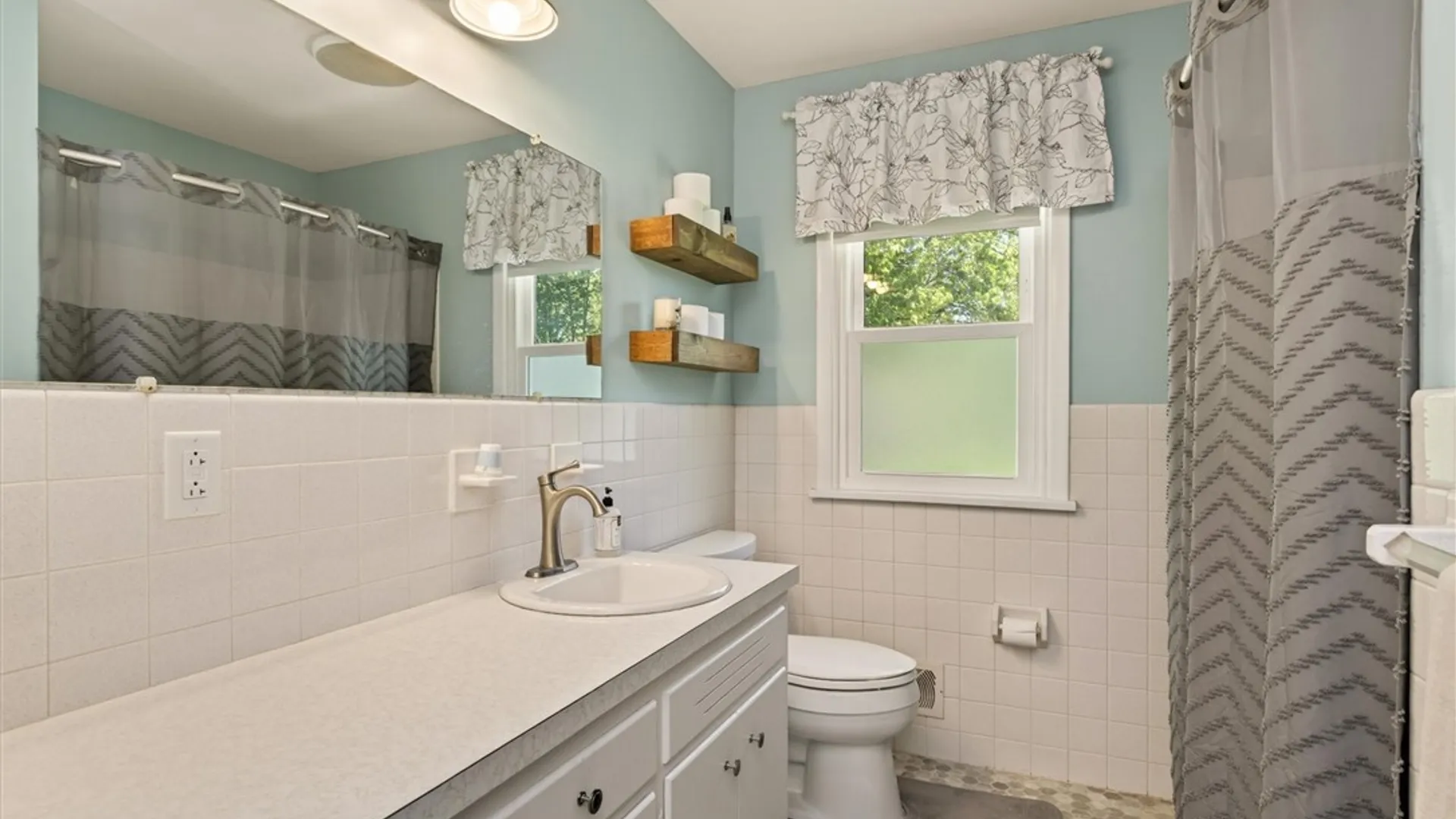 Property at 11 Drumlin Drive, Macedon, NY 14502 33