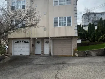 Property at 262 Ward Ave, Staten Island, NY 10304