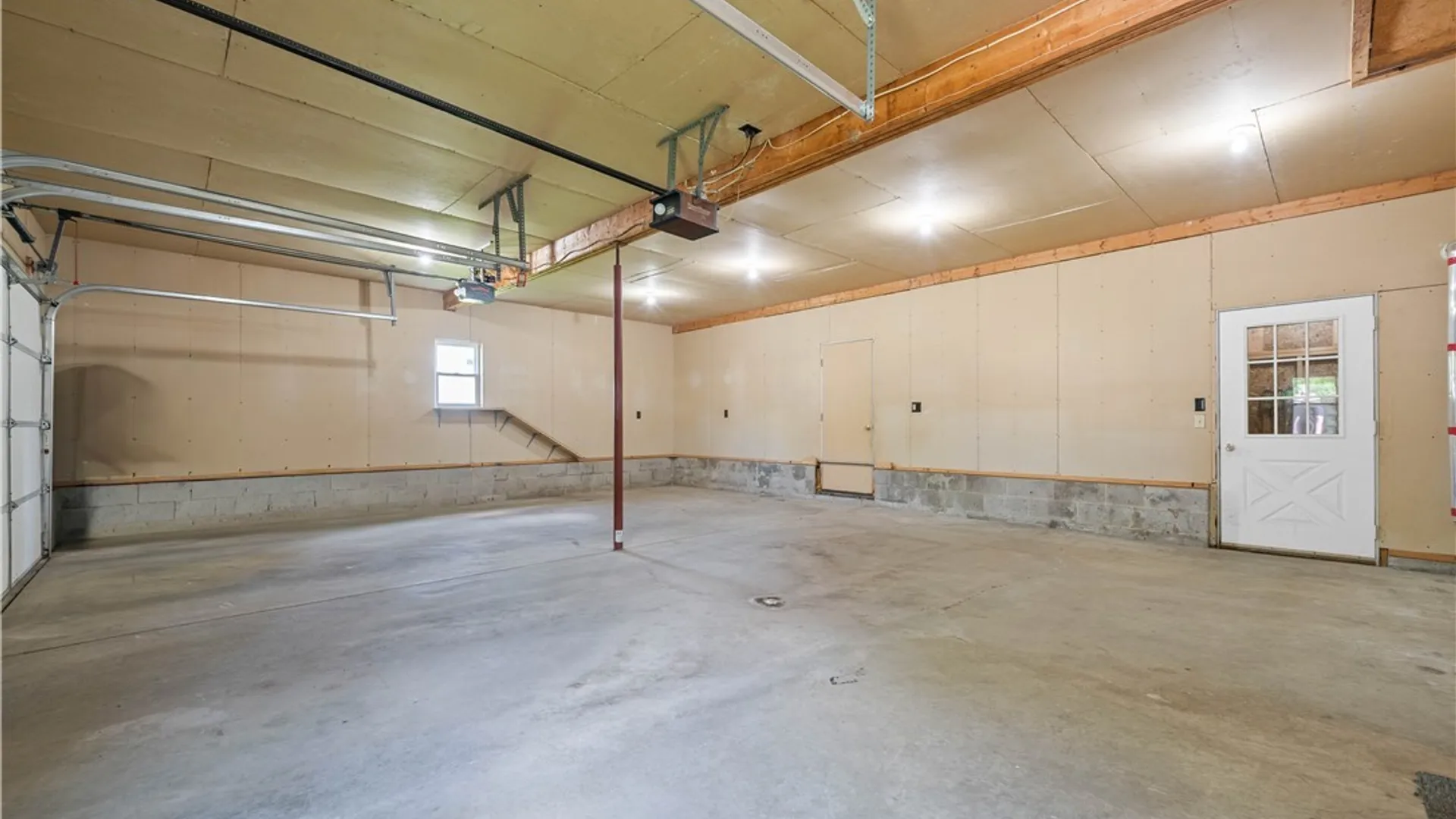 Property at 421 N Sixth Street, Fulton, NY 13069 28