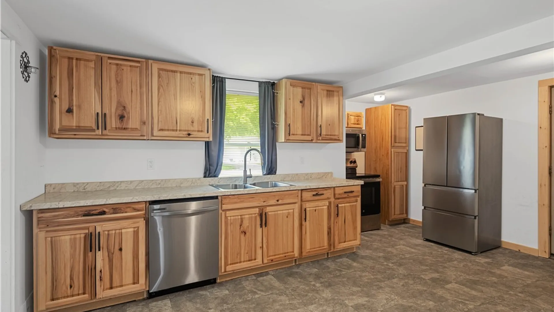 Property at 421 N Sixth Street, Fulton, NY 13069 8