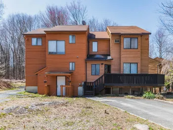 Property at 3 Edelweiss Dr, Woodridge, NY 12789