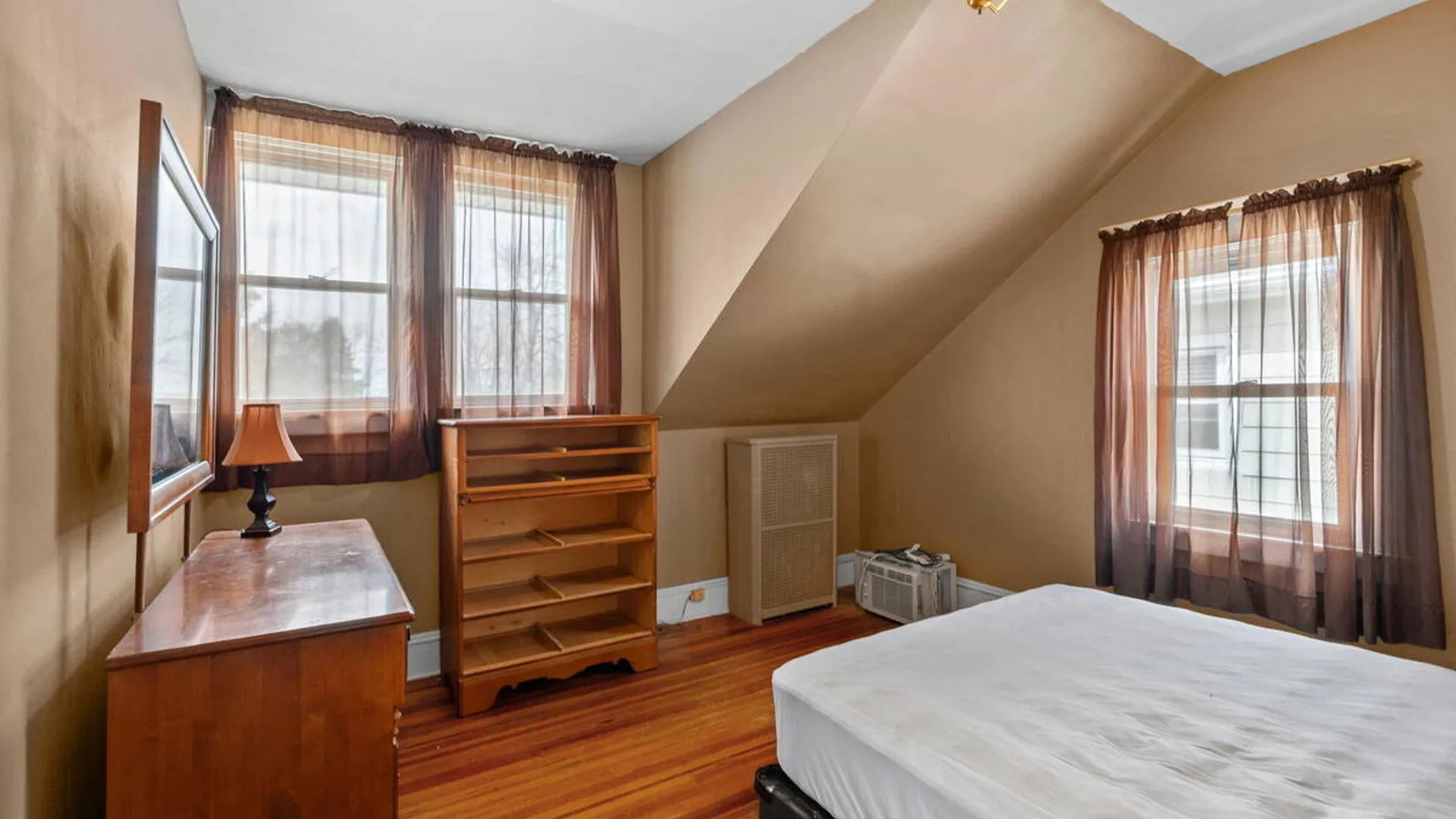 Property at 1053 Garner Avenue, Schenectady, NY 12309 17