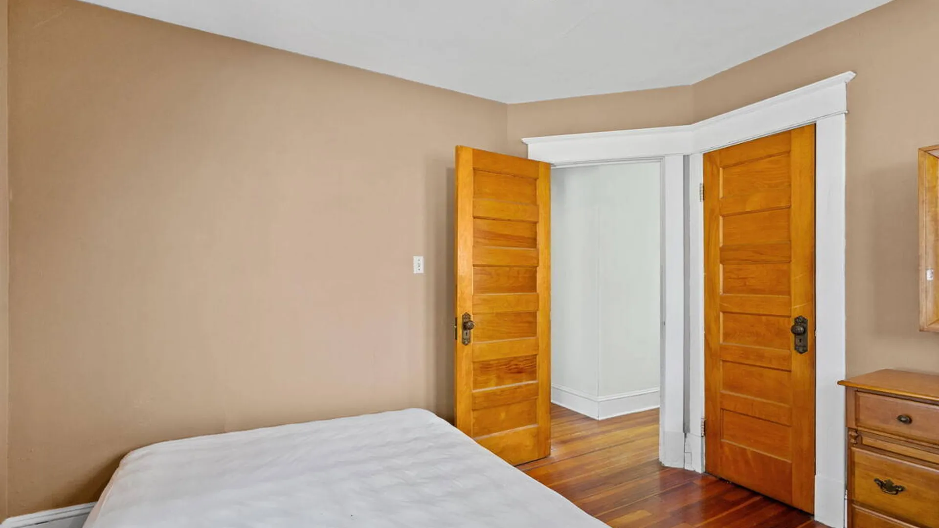Property at 1053 Garner Avenue, Schenectady, NY 12309 19