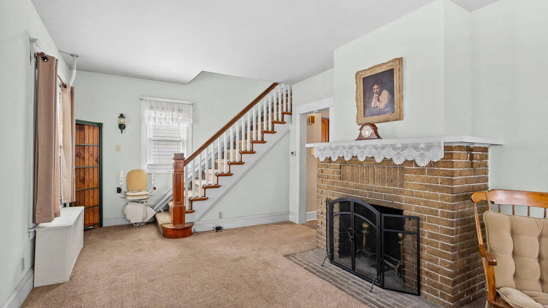 Property at 1053 Garner Avenue, Schenectady, NY 12309 5