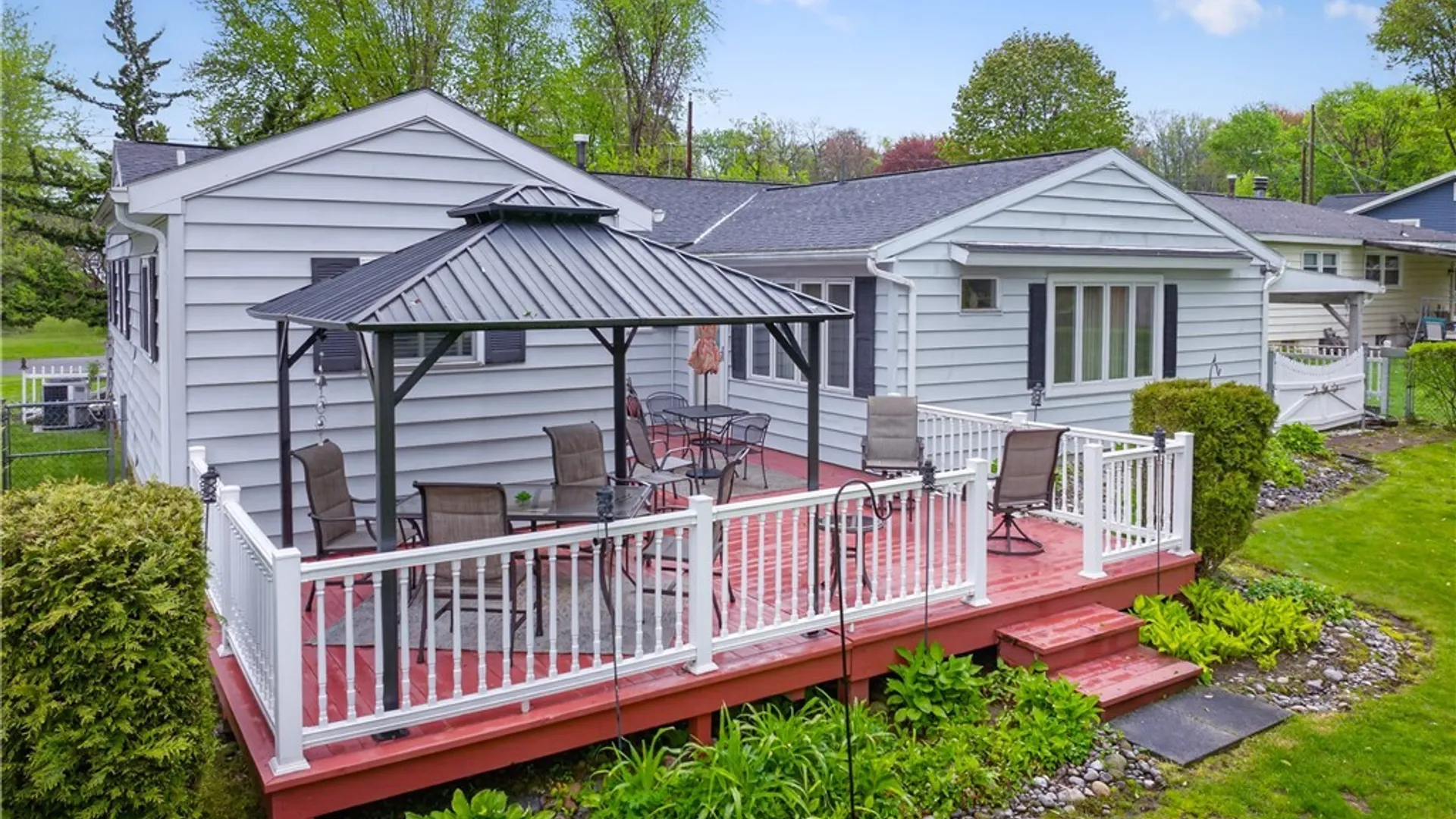 Property at 450 Dorsey Lane, Utica, NY 13502 11