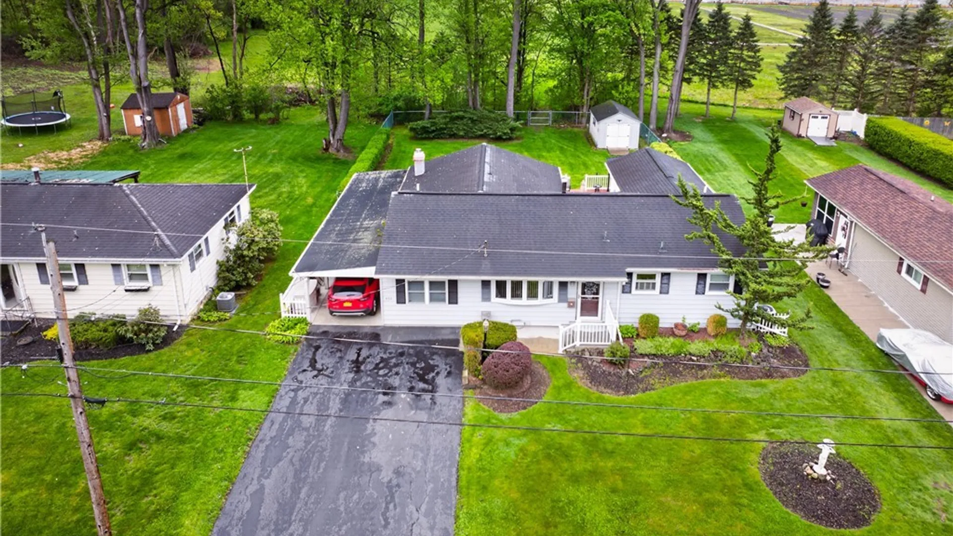 Property at 450 Dorsey Lane, Utica, NY 13502 5