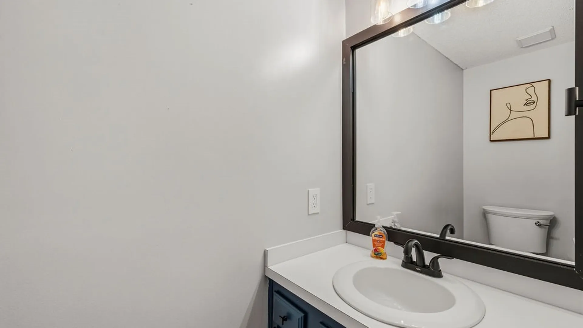 Property at 2776 Coventry, Hamburg, NY 14075 27