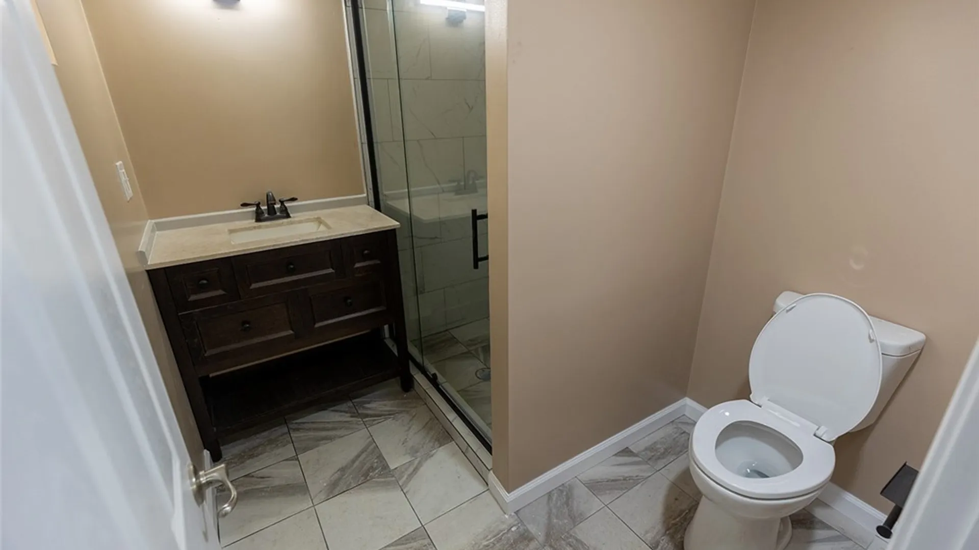 Property at 107 Wilmore Place, Syracuse, NY 13208 32