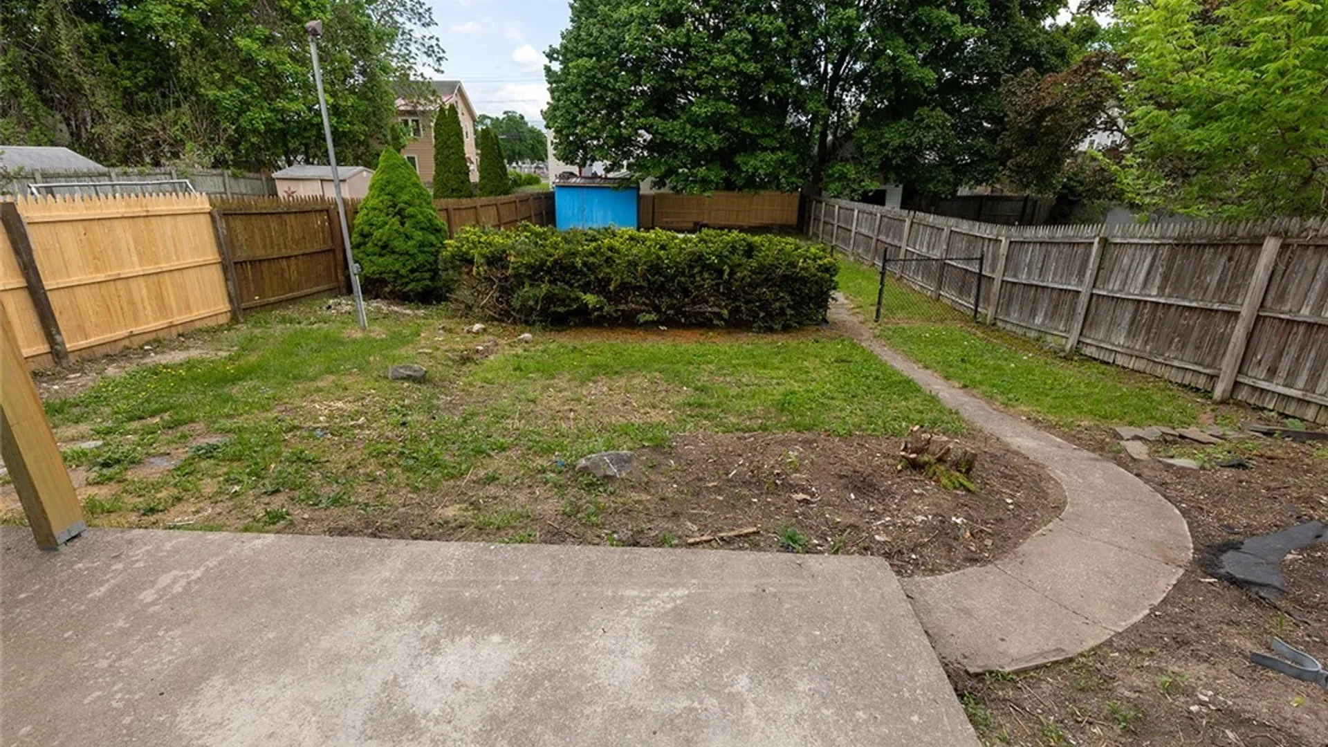 Property at 107 Wilmore Place, Syracuse, NY 13208 37