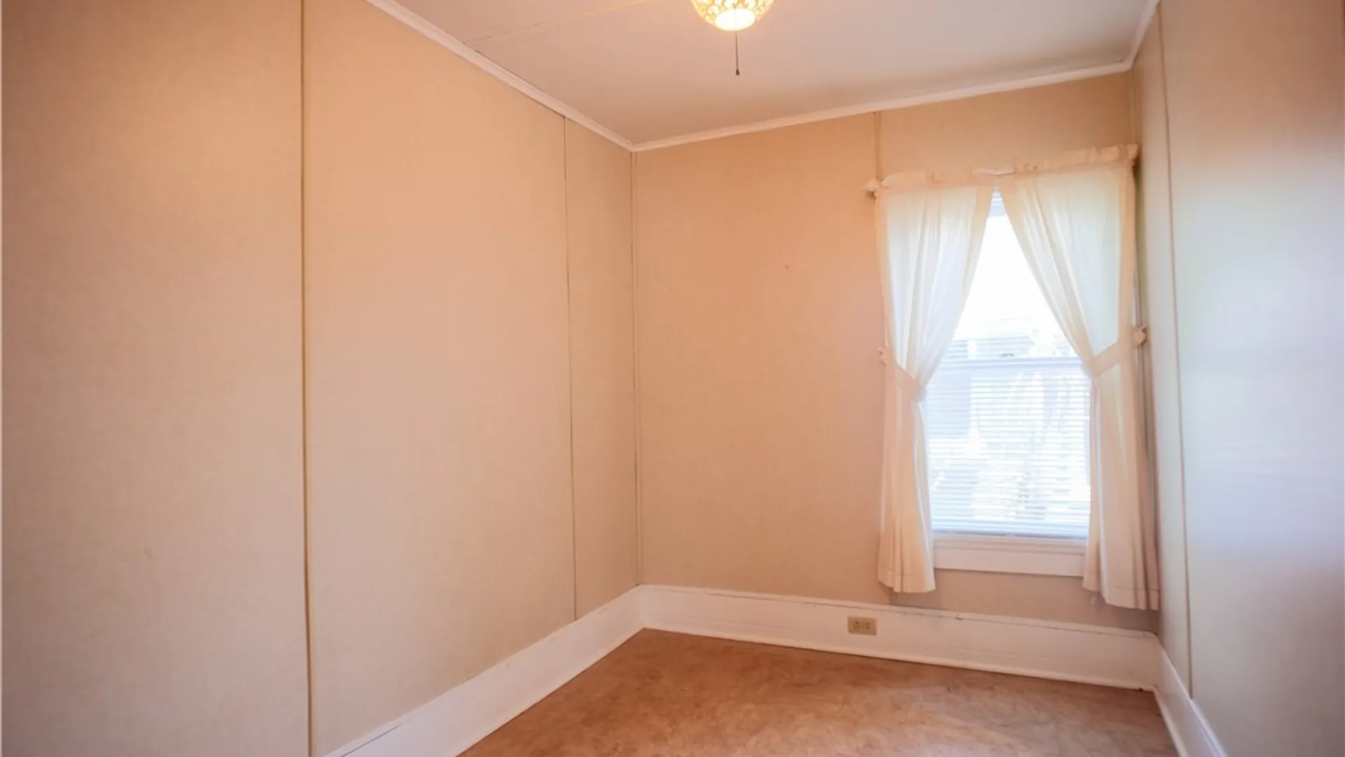 Property at 64 Chapin Street, Canandaigua City, NY 14424 15