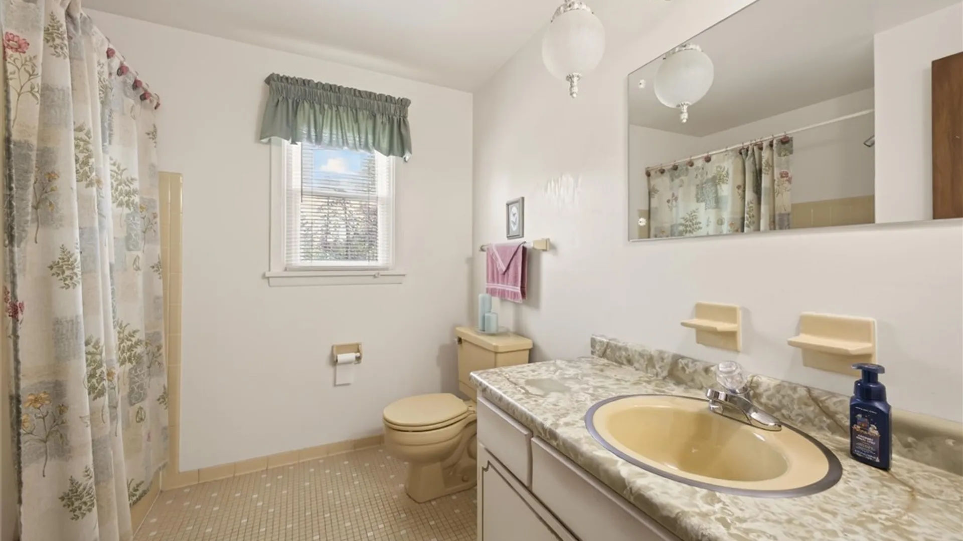 Property at 47 Bambi Lane, Gates, NY 14624 20