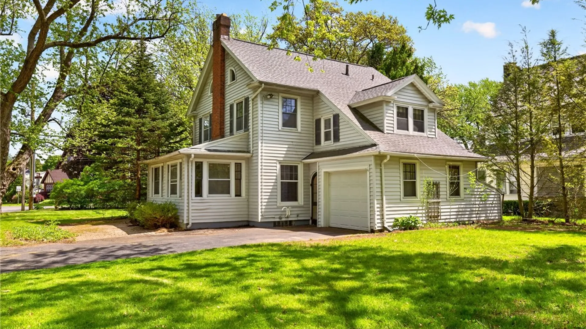Property at 3497 Saint Paul Boulevard, Irondequoit, NY 14617 31