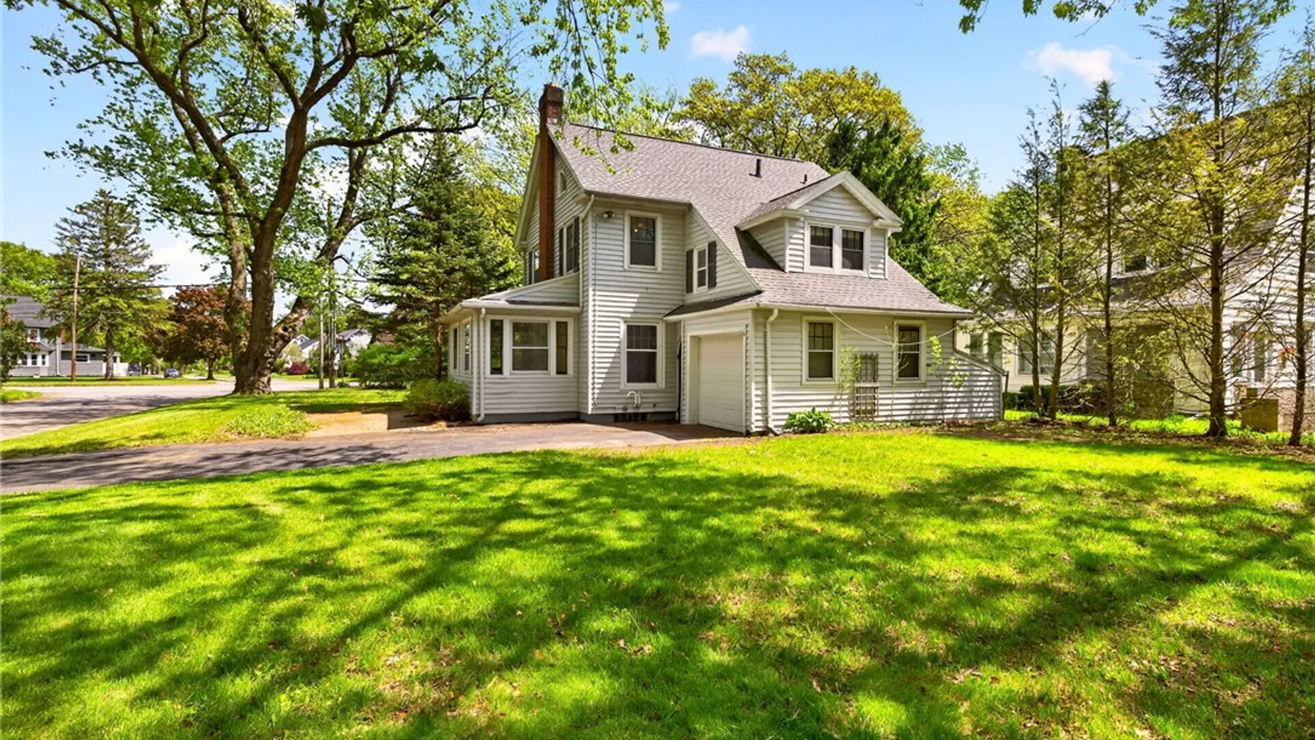 Property at 3497 Saint Paul Boulevard, Irondequoit, NY 14617 32