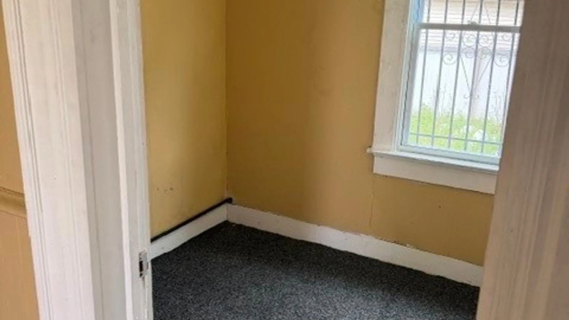 Property at 518 Wilson Street, Buffalo, NY 14211 5