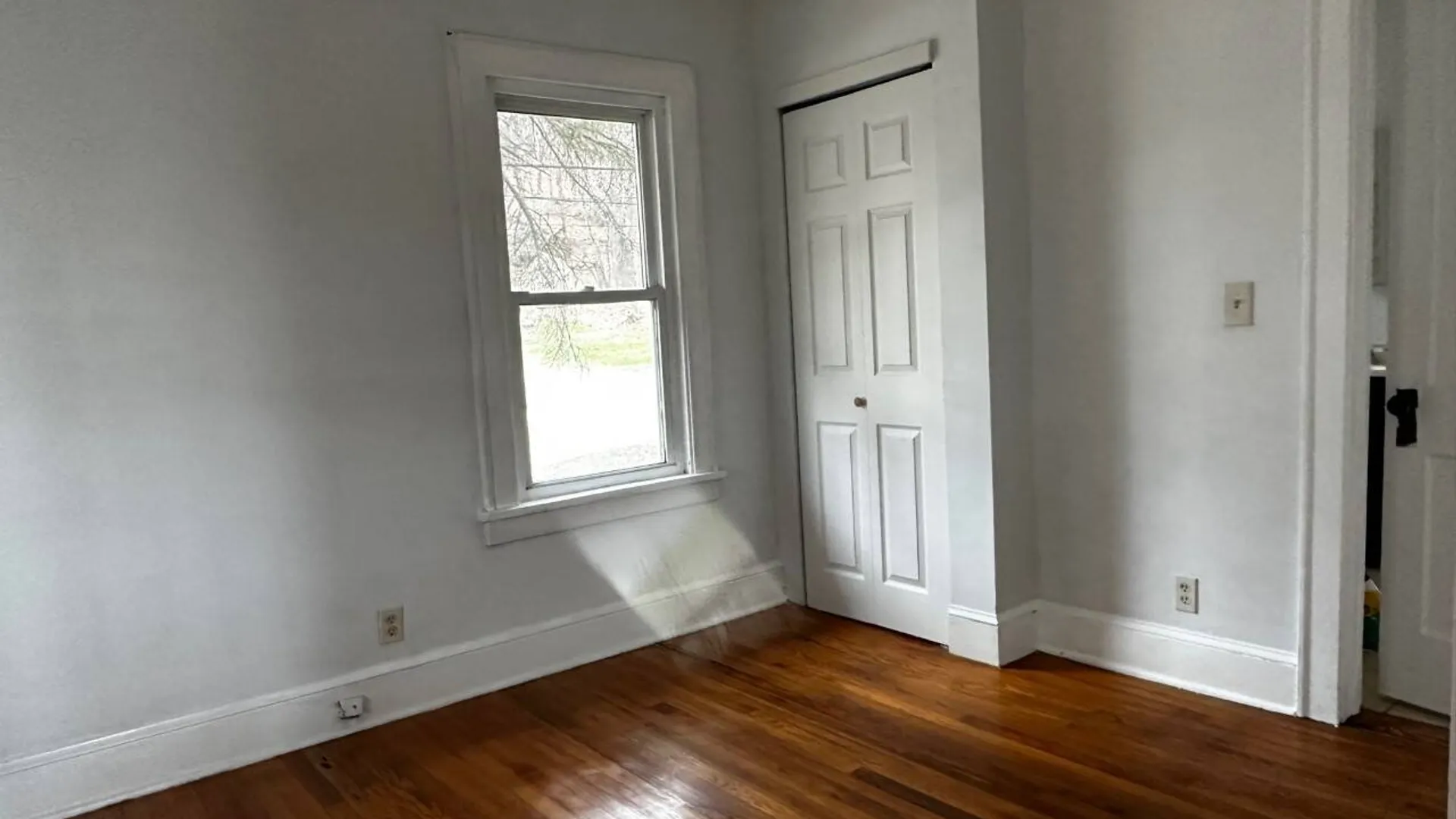 Property at 27 Howard Rd, Poughkeepsie, NY 12603 5