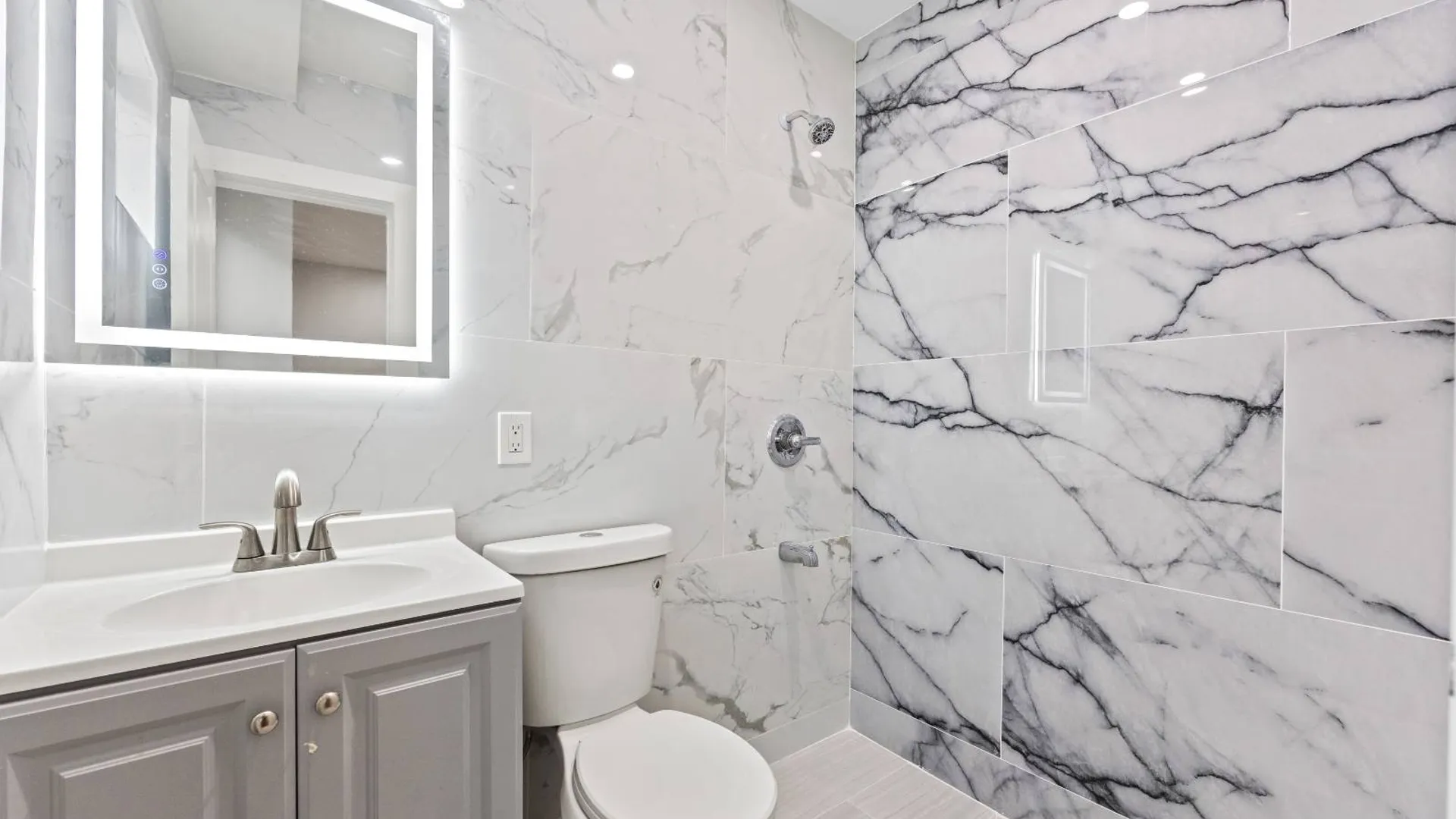 Property at 3226 Colden Ave, Bronx, NY 10469 16