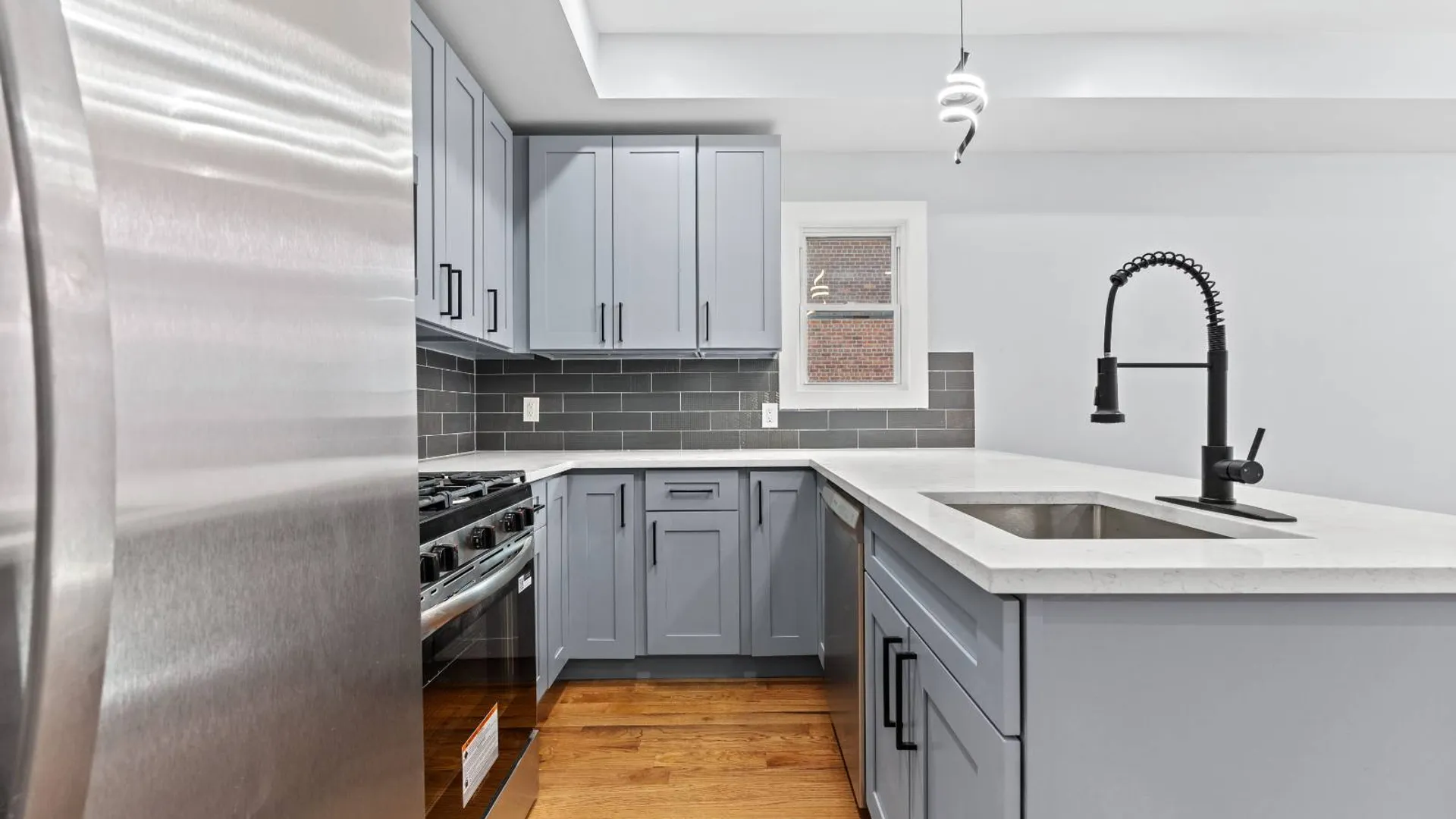 Property at 3226 Colden Ave, Bronx, NY 10469 7