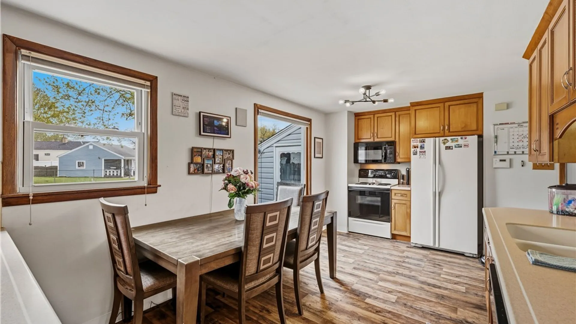Property at 59 Bellinger Drive, Tonawanda, NY 14150 11