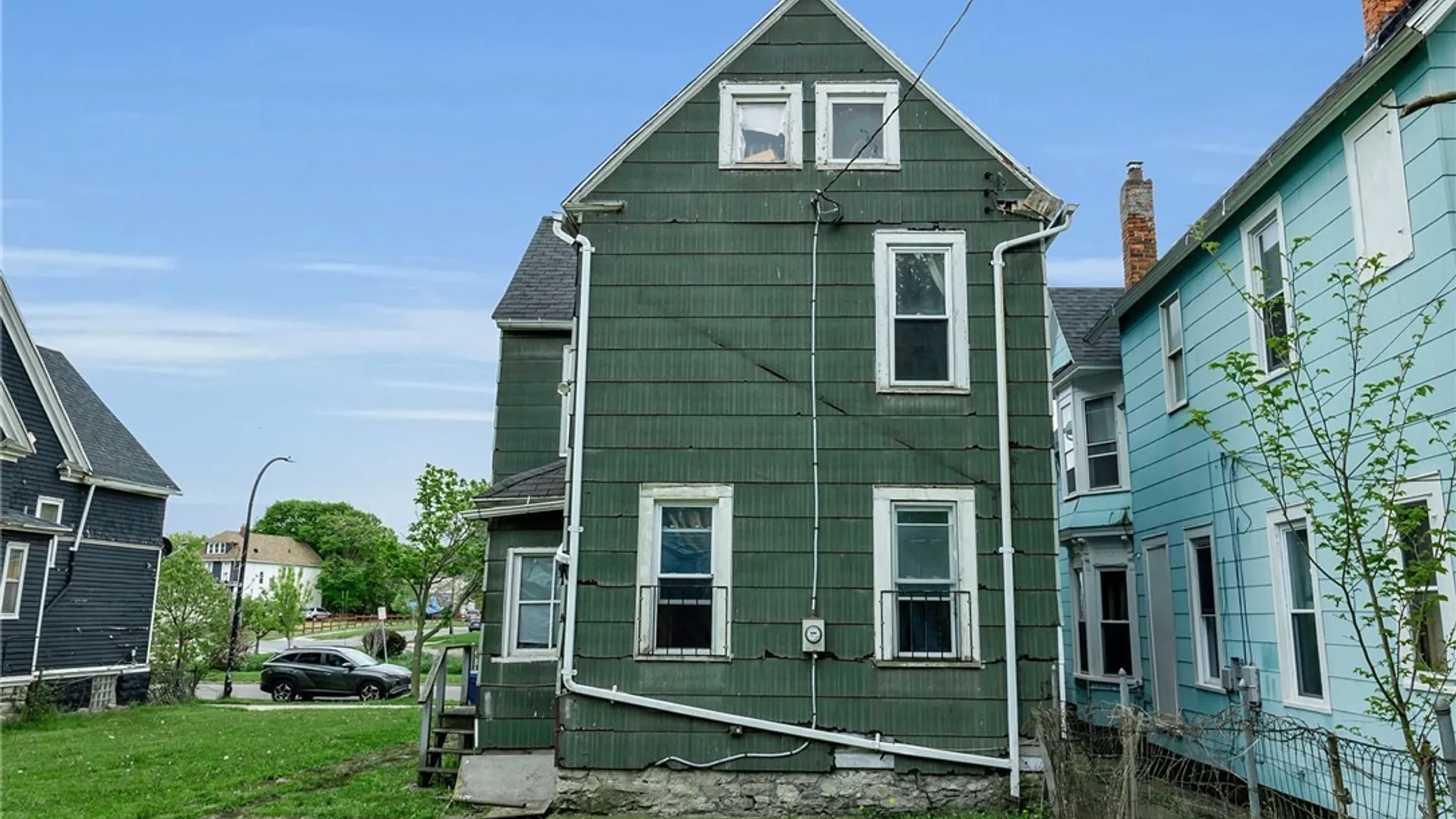 Property at 302 Massachusetts Avenue, Buffalo, NY 14213 44