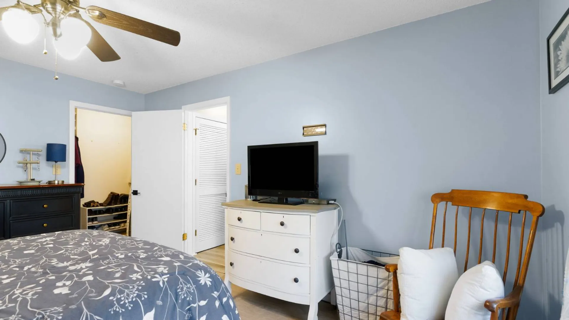 Property at 1906 Cambridge Manor Drive, Schenectady, NY 12302 10