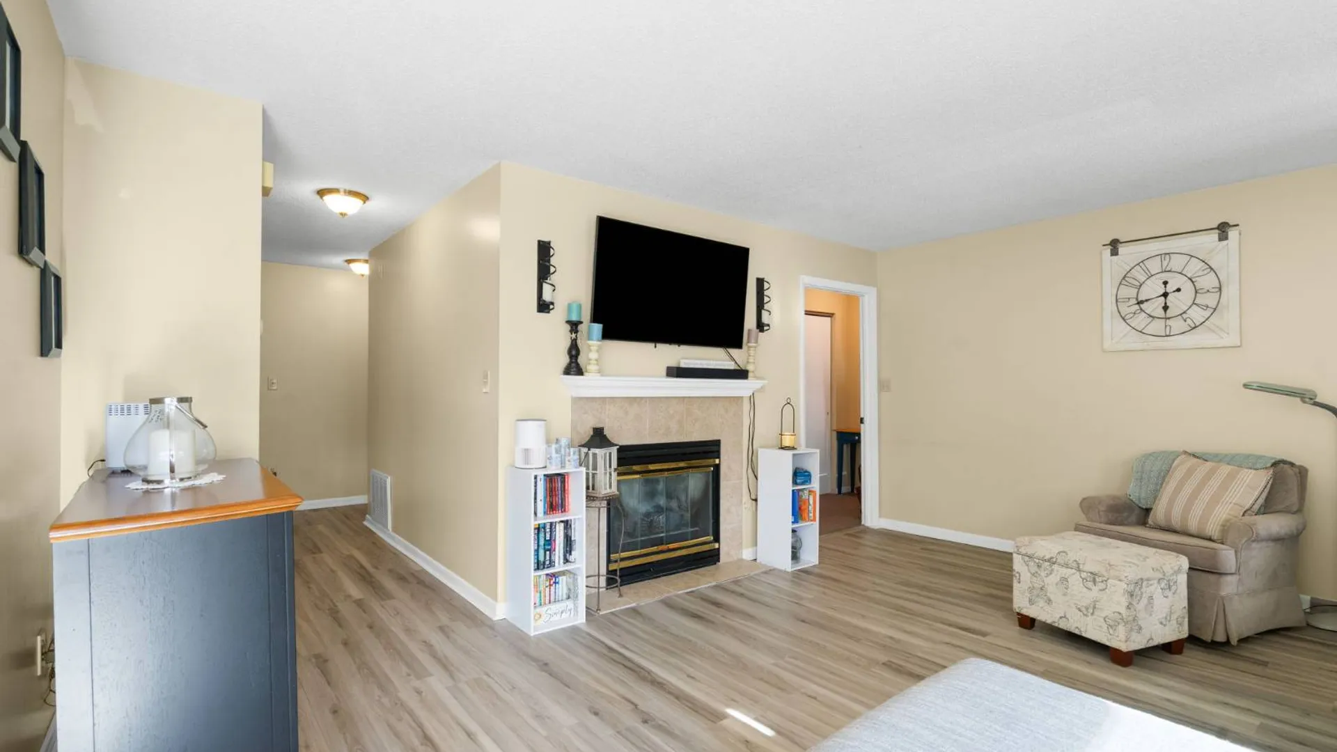 Property at 1906 Cambridge Manor Drive, Schenectady, NY 12302 20
